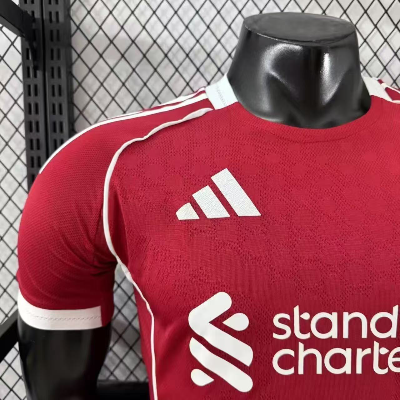 Liverpool 2025/26 - Thuis