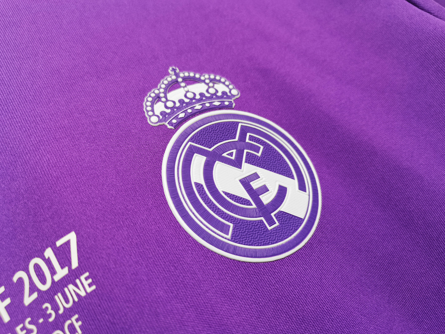 Real Madrid 2016/17 - Retro