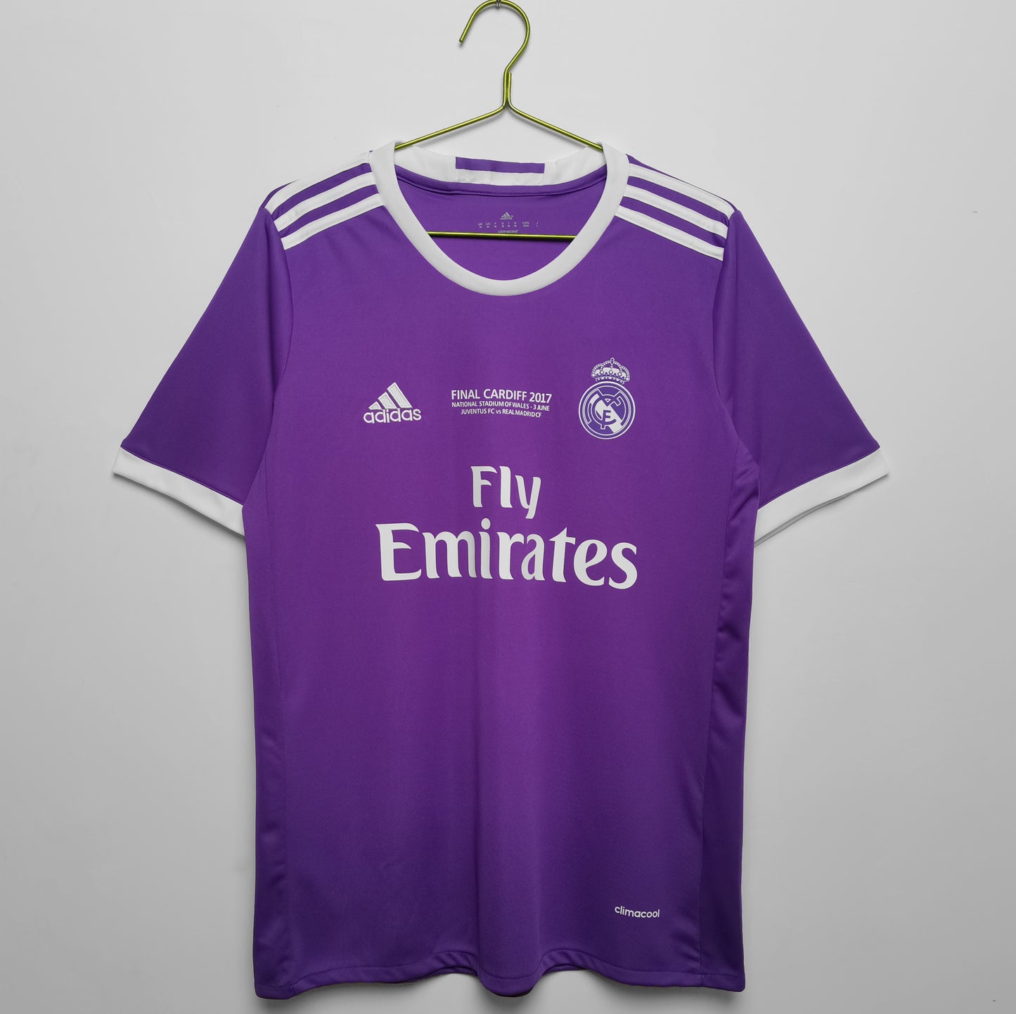 Real Madrid 2016/17 - Retro