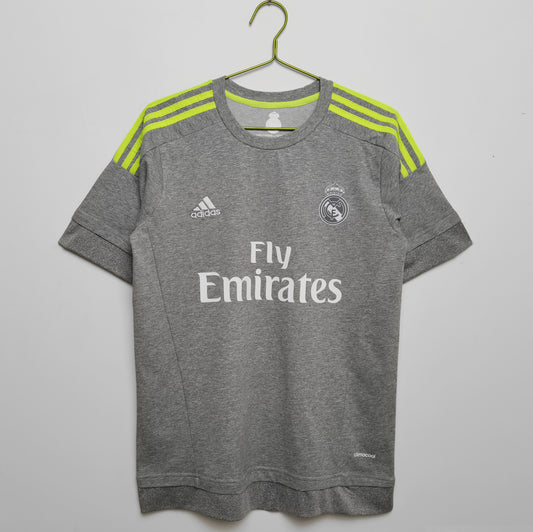 Real Madrid 2015/16 - Retro