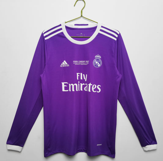 Real Madrid 2016/17 - Retro